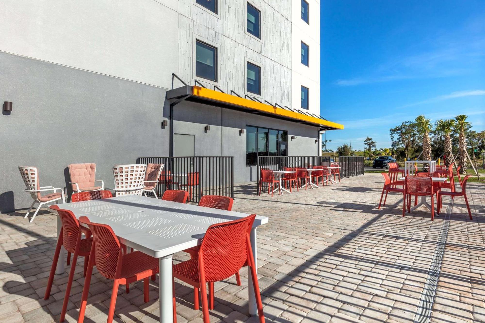 Comfort Suites Fort Myers East I-75 Exterior foto